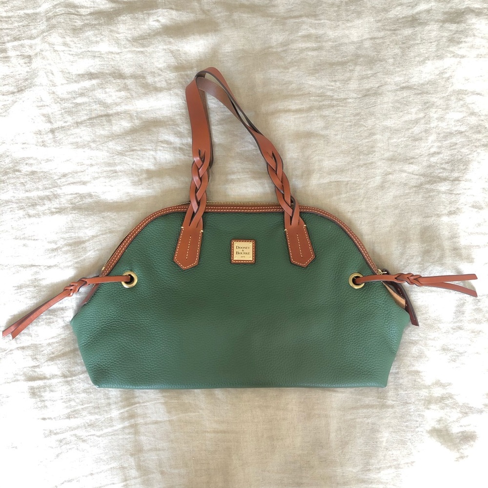 NWT Green Dooney & Bourke purse